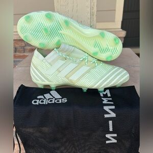 NWT! Mens ADIDAS Nemeziz 17.1 FG Soccer Cleats Hi Vis Green sz US 8.5